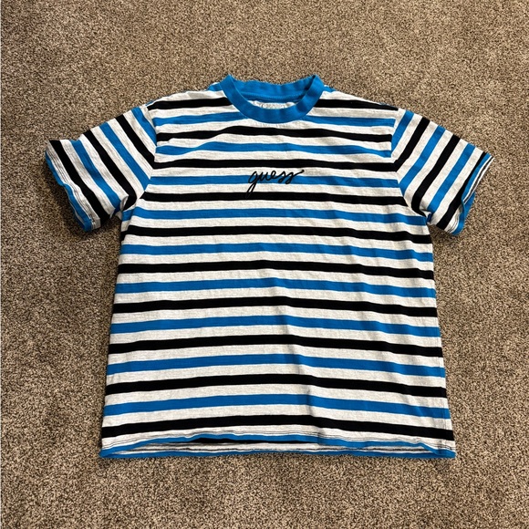 GUESS Shirts - Picture 2 of 13